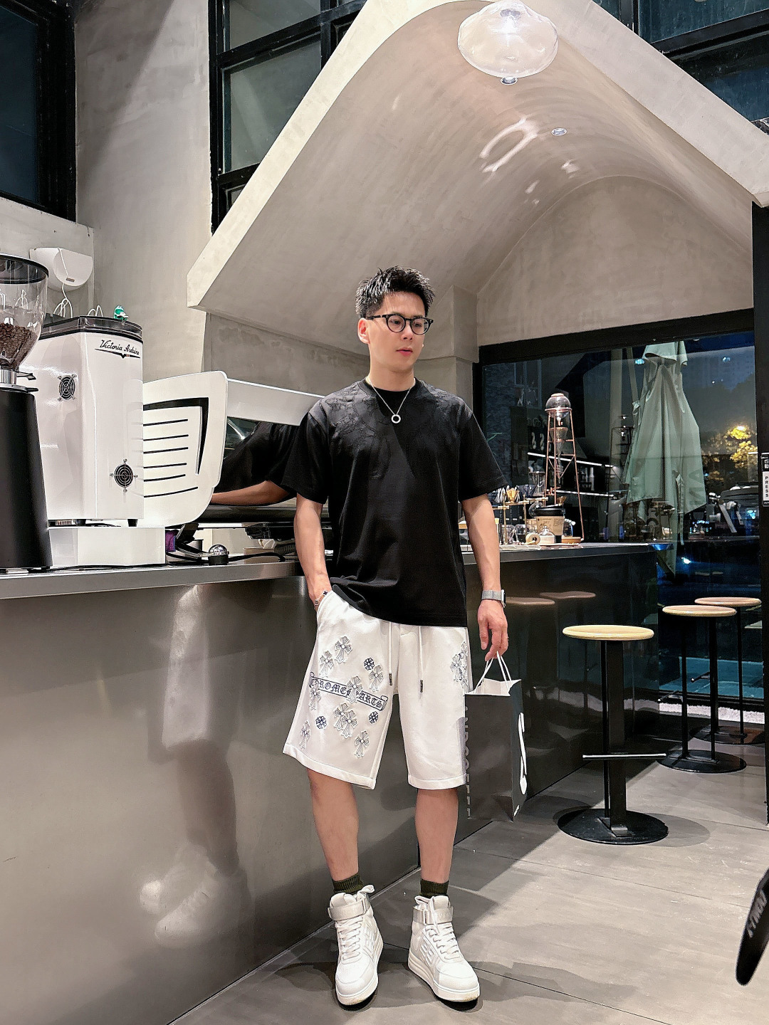 克罗心  三标齐全    2026夏季新款男士休闲短裤，高级定制面料透气面料 透气弹力舒适度极高，细节无