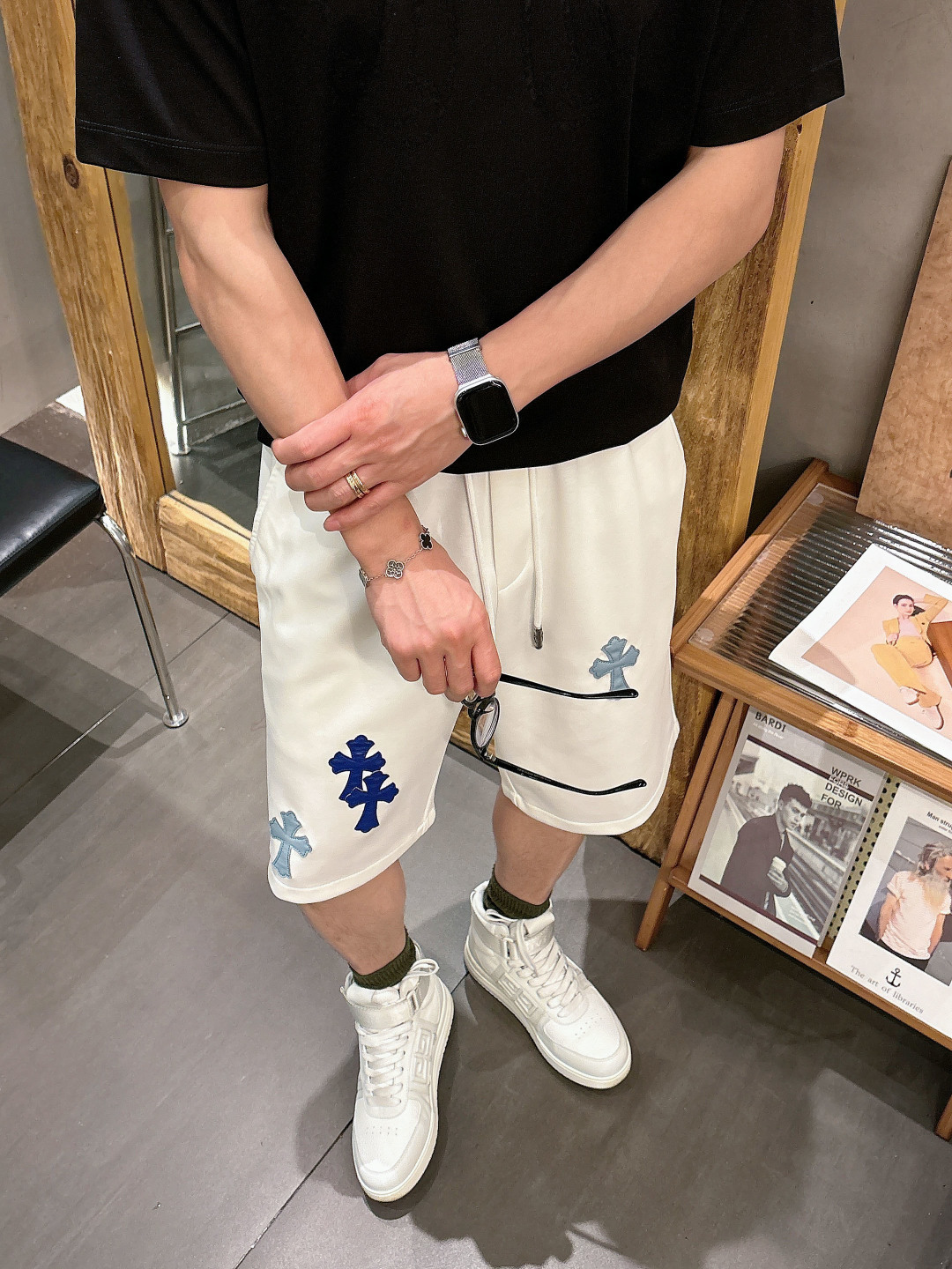 克罗心  三标齐全    2026夏季新款男士休闲短裤，高级定制面料透气面料 透气弹力舒适度极高，细节无