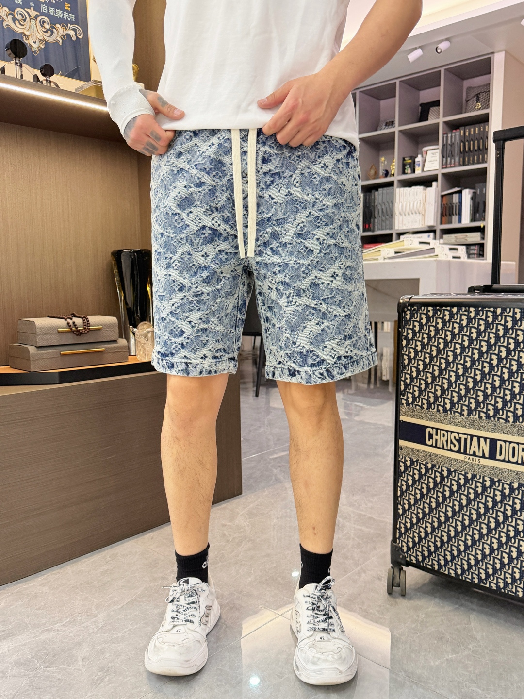 LV men LV 2026 New ， ， ， ， logo ， ！ ！ ：M-XXXL — photo 2