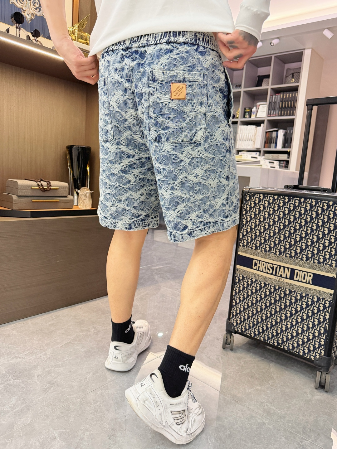 LV men LV 2026 New ， ， ， ， logo ， ！ ！ ：M-XXXL — photo 4