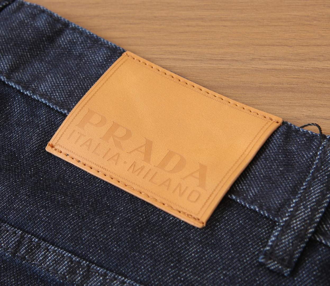 🌾PRADA牛仔裤尺寸表……626