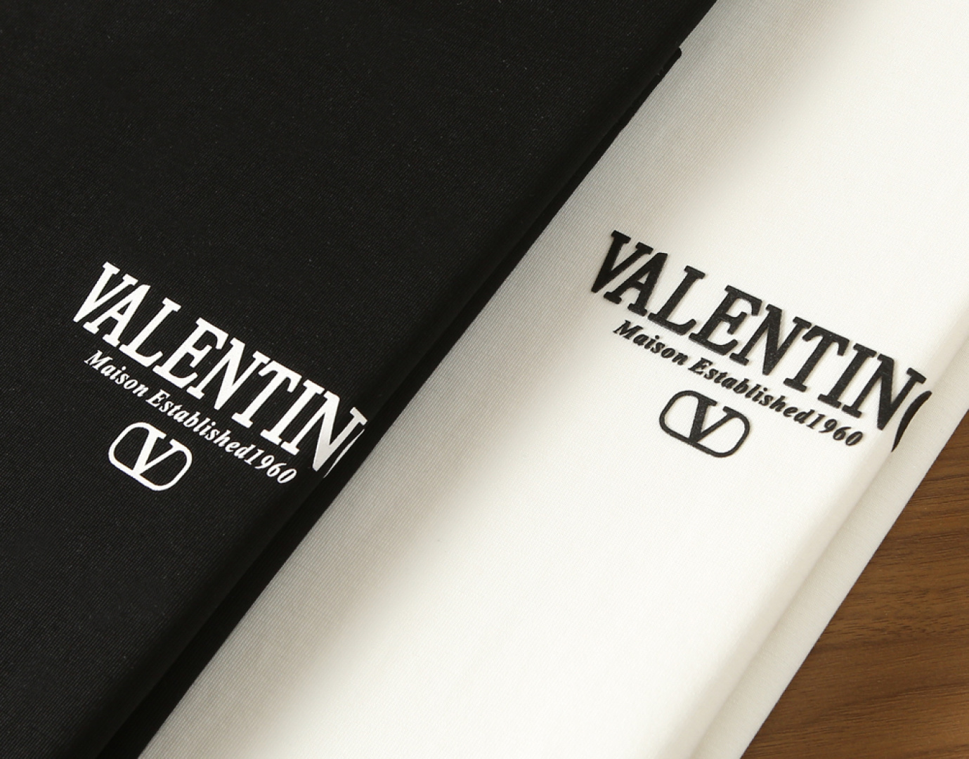 🌾华伦天奴尺寸表……T8112