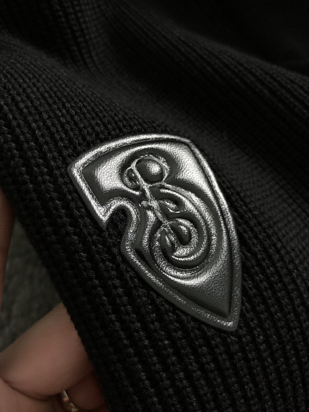 BBR**合身版型M-XXXL2025秋冬云柔系列双拼皮标简约格纹描边百搭拉链翻领卫衣长袖，精致工艺专柜