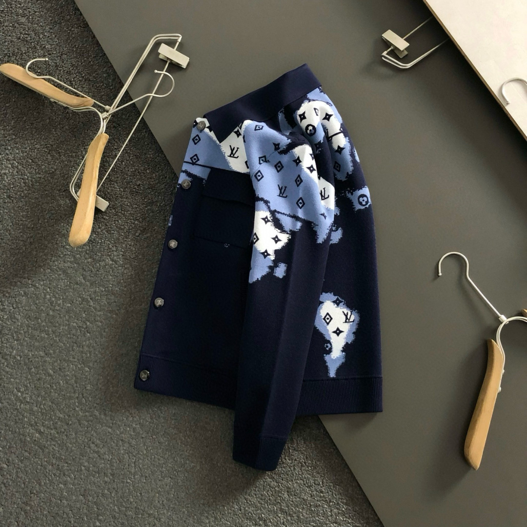 NO:541416,L brand micro-wide version M-xxxl 25 new trendy brand camouflage jacquard knitted wool jacket, counter five financial wool cardigan jacket, top-level craftsmanship, casual men and women's same style counter original list, top-level production crafts imported fabric, using imported high-end customized fabric, imported silk thread feels first-class!  Official website for sale!  Code count m-xxxl,,jackets & coats,jackets & coats,alexander wang19860909L牌 微宽版型 M-xxxl 25新款潮牌迷彩提花针织羊毛夹克,专柜五金融合羊毛开衫外套,顶级工艺打造,休闲男女同款专柜原单,顶级制作工艺进口面料,采用进口高端订制面料,进口丝线手感一流！官网在售！码数m-xxxl,,jackets & coats,jackets & coats,alexander wang,Men's clothing