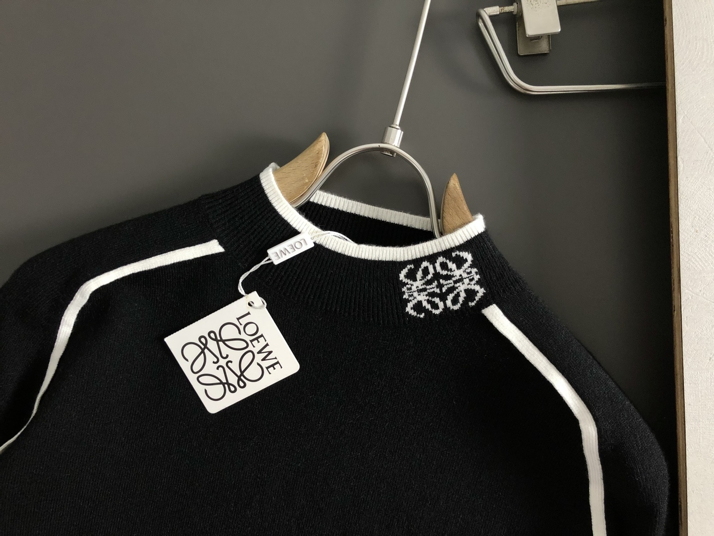 Loewe Men's Black Wool Sweater with White Trim and Logo Detail 5 cmp i1760280212931 4339 0 5