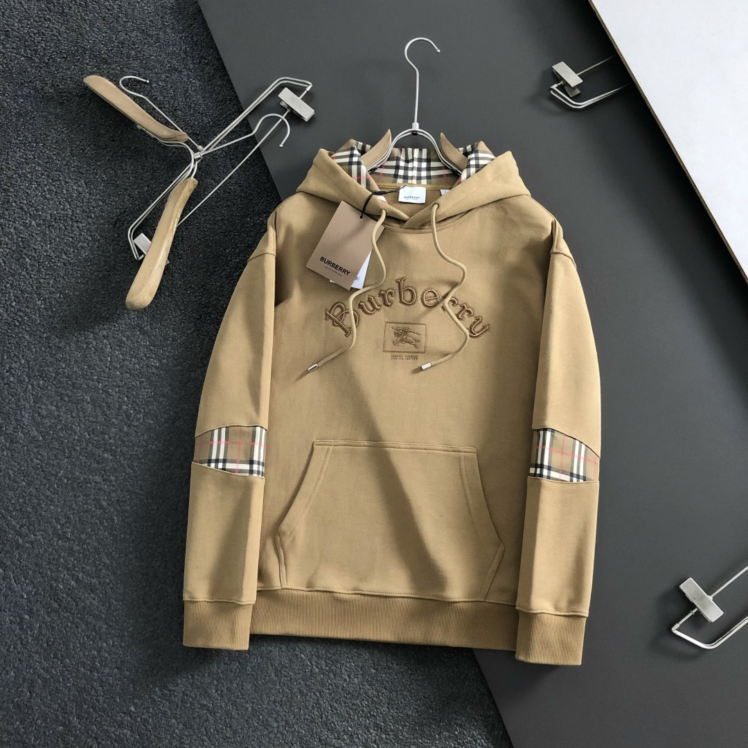 Burberry Men's Black Hoodie with Classic Check Sleeve Patches - M to XXXL 6 cmp i1760367077933 3661 0 0