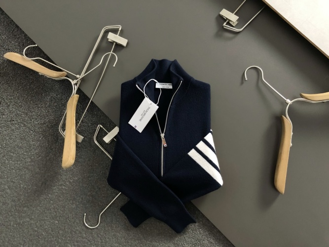 Thom Browne Men's Navy Wool Four-Bar Zip-Up Cardigan, Knitwear Sweater 1 Thom Browne Men's Navy Wool Four-Bar Zip-Up Cardigan, Knitwear Sweater