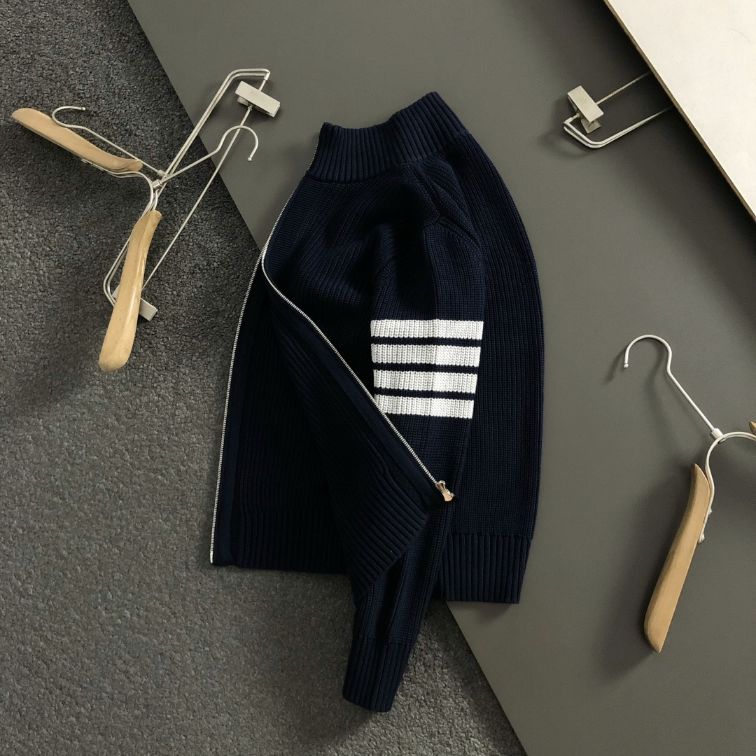 Men's Navy Blue Wool Blend Zip-Up Cardigan with Four-Bar Stripe Detail