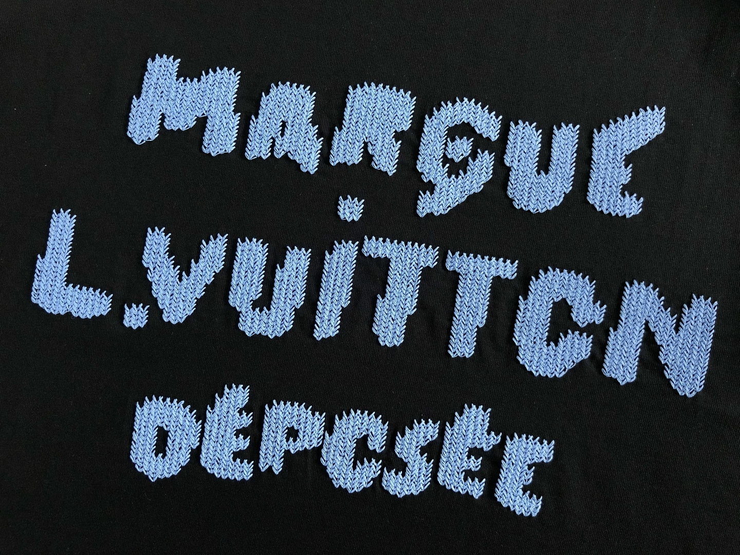 L牌*合身版型M-XXXL2026春夏编织绣潮牌短袖，精致工艺专柜面料，顶级元素融合打造，经典短袖3标齐