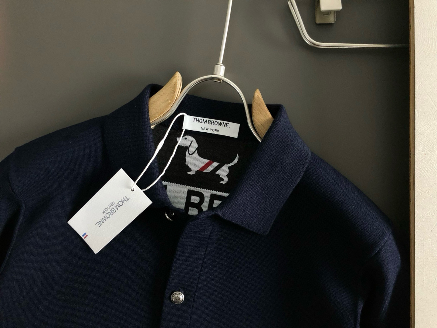 Tb*合身版型M-XXXL2025秋冬经典三杠针织羊毛纽扣外套，精致工艺专柜面料，顶级元素融合打造，3标