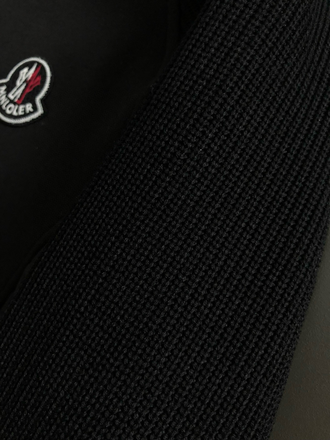 Mon*拉绒版型M-XXXL2025秋冬云柔系列双面料拼接简约百搭拉链logo贴标内里拉绒时尚百搭立领卫