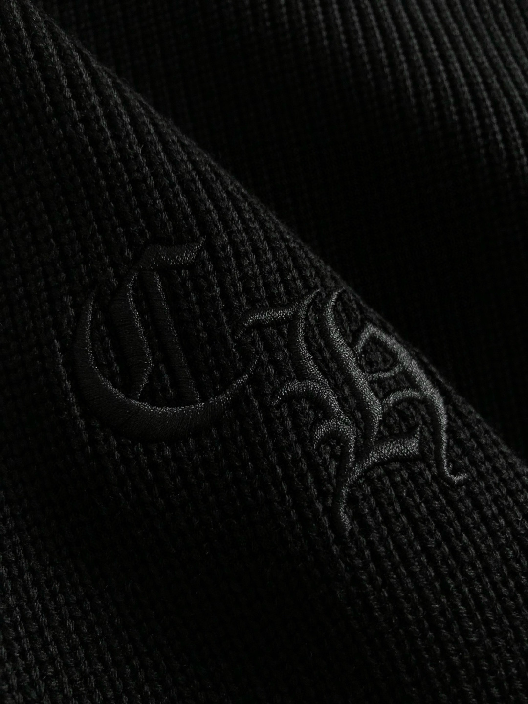 BBR*合身版型M-XXXL2025秋冬云柔系列针织拼接款十字马毛融合内里拉绒时尚百搭圆领卫衣长袖，精致