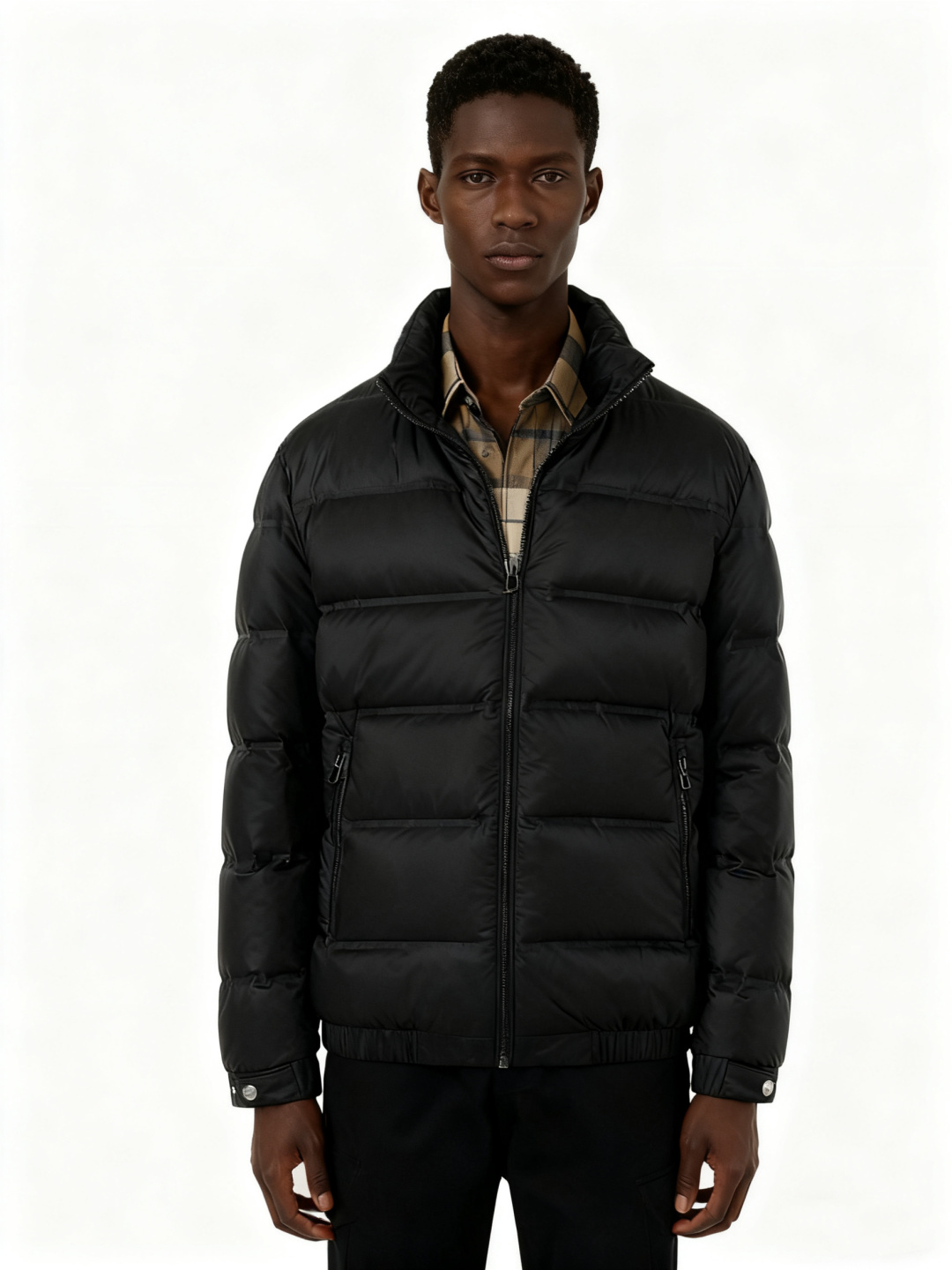 lP🆕*合身版型48-5625新款新面料黑色简约羽绒服，融合百搭多拉链设计，内里格子布融合金属附件打造9