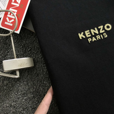 Kenz*正码正拍S-Xl2026春夏短袖,以金线刺绣为主调,巧妙融入金线花朵元素,打破传统短袖的单调感 Kenz*正码正拍S-Xl2026春夏短袖,以金线刺绣为主调,巧妙融入金线花朵元素,打破传统短袖的单调感