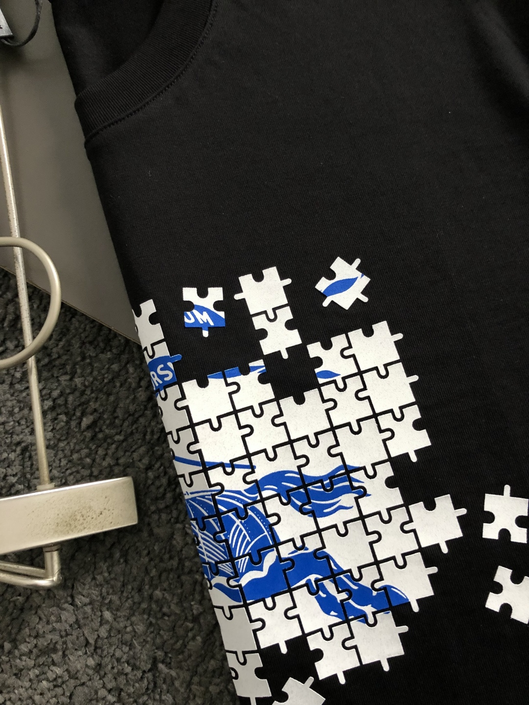 BBR*正码正拍M-xxxl2026春夏短袖，以拼图骑士logo为主调，巧妙融入印花logo元素，打破传