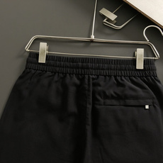 Loro Piana*合身版型29-362026春夏亚麻休闲裤,以黑咖经典配色简约为主调,巧妙融入专柜五 Loro Piana*合身版型29-362026春夏亚麻休闲裤,以黑咖经典配色简约为主调,巧妙融入专柜五