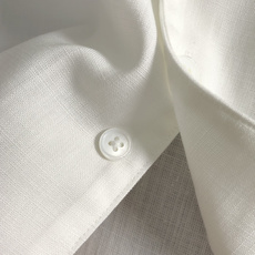 Loro Piana*(不可机洗)M-xxxl2026春夏百分百天丝亚麻休闲衬衫(四季款)以经典纯色百搭 Loro Piana*(不可机洗)M-xxxl2026春夏百分百天丝亚麻休闲衬衫(四季款)以经典纯色百搭