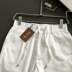 Loro Piana*合身版型29-362026春夏亚麻休闲裤,以经典纯色简约为主调,巧妙融入专柜五金辅 Loro Piana*合身版型29-362026春夏亚麻休闲裤,以经典纯色简约为主调,巧妙融入专柜五金辅