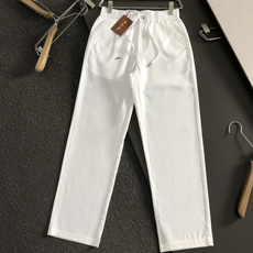 Loro Piana*合身版型29-362026春夏亚麻休闲裤,以经典纯色简约为主调,巧妙融入专柜五金辅 Loro Piana*合身版型29-362026春夏亚麻休闲裤,以经典纯色简约为主调,巧妙融入专柜五金辅