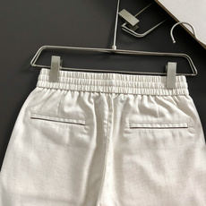 Loro Piana*合身版型S-xxl2026春夏天丝亚麻休闲裤,以经典简约黑咖撞色为主调,巧妙融入专 Loro Piana*合身版型S-xxl2026春夏天丝亚麻休闲裤,以经典简约黑咖撞色为主调,巧妙融入专