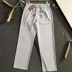 Loro Piana*合身版型29-362026春夏亚麻休闲裤,以灰色经典配色简约为主调,巧妙融入专柜五 Loro Piana*合身版型29-362026春夏亚麻休闲裤,以灰色经典配色简约为主调,巧妙融入专柜五