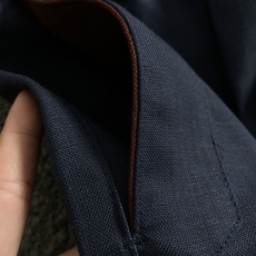 Loro Piana*合身版型29-362026春夏亚麻休闲裤,以蓝咖经典配色简约为主调,巧妙融入专柜五 Loro Piana*合身版型29-362026春夏亚麻休闲裤,以蓝咖经典配色简约为主调,巧妙融入专柜五