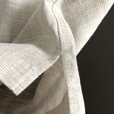 Loro Piana*合身版型S-xxl2026春夏百分百天丝亚麻休闲短裤,以经典简约皮标融合为主调,巧 Loro Piana*合身版型S-xxl2026春夏百分百天丝亚麻休闲短裤,以经典简约皮标融合为主调,巧