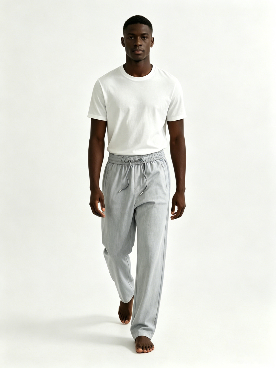 Loro Piana*合身版型29-362026春夏亚麻休闲裤，以灰色经典配色简约为主调，巧妙融入专柜五