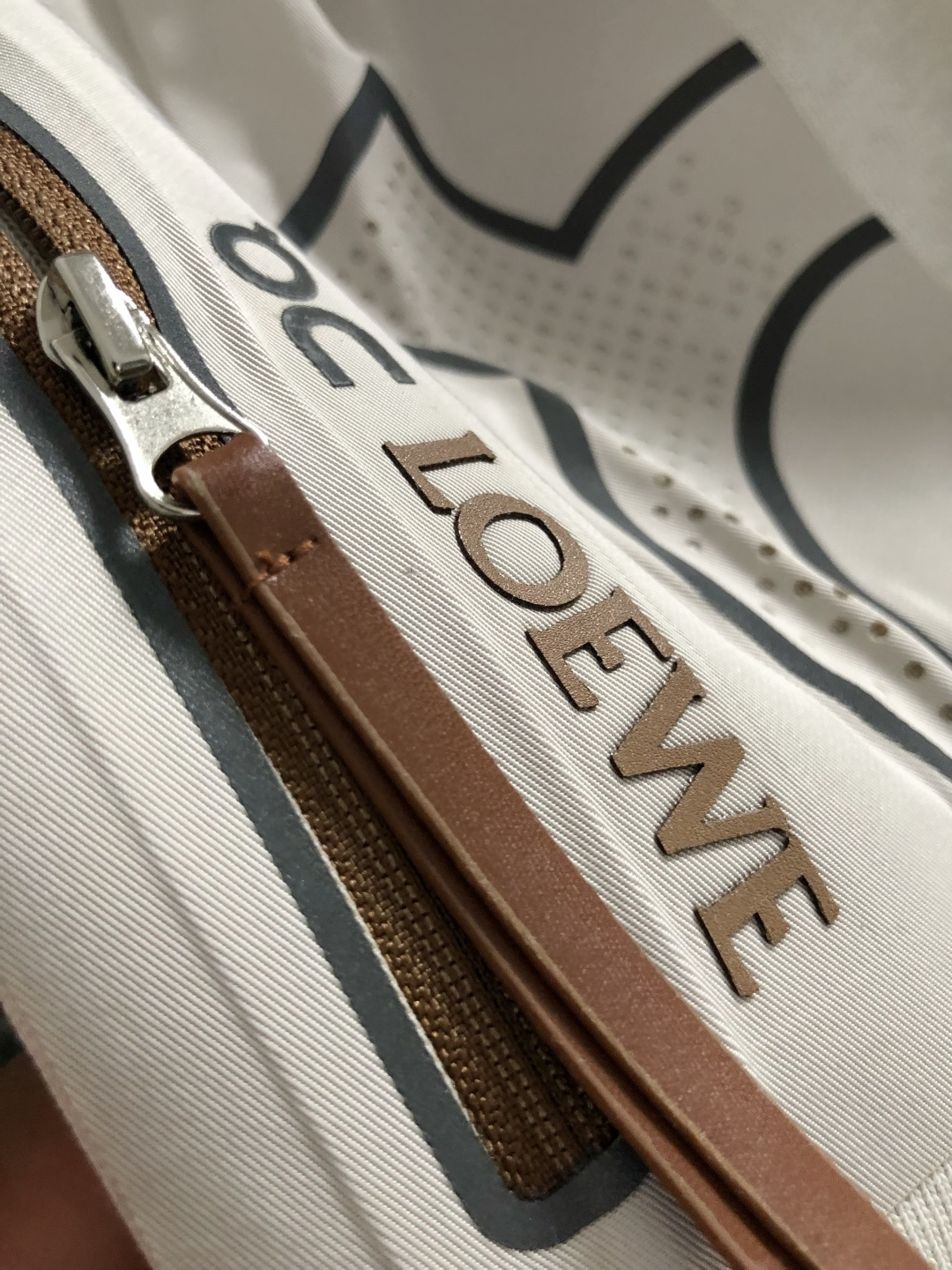 로에베 남성 반바지 131814 Loewe Shorts 썸네일 이미지