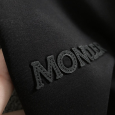 Mon*尺码M-xxxl 属性 2026秋冬卫衣短袖 成分 56%棉。24%莫代尔。13.3%涤纶。 6.7%氨纶 工艺 Mon*尺码M-xxxl 属性 2026秋冬卫衣短袖 成分 56%棉。24%莫代尔。13.3%涤纶。 6.7%氨纶 工艺
