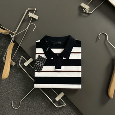 ZEGA*尺码M-xxxxl 属性 2026秋冬针织衫 成分 工艺 以黑白咖撞色针织面料条纹海鸥领口领装饰,老钱撞色视 ZEGA*尺码M-xxxxl 属性 2026秋冬针织衫 成分 工艺 以黑白咖撞色针织面料条纹海鸥领口领装饰,老钱撞色视
