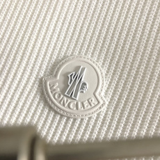 Mon*尺码M-xxxl 属性 2026秋冬卫衣长袖 成分 A料 60.6%涤纶 16.9再生纤维素纤维。16.9% Mon*尺码M-xxxl 属性 2026秋冬卫衣长袖 成分 A料 60.6%涤纶 16.9再生纤维素纤维。16.9%