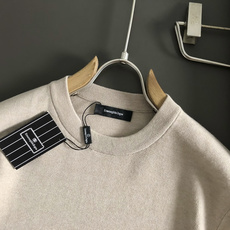 Zeg*尺码M-xxxl 属性 2026秋冬羊毛衫 成分 羊毛衫 工艺 以纯色百搭经典款袖口黑咖撞色提花为视觉主调,休闲 Zeg*尺码M-xxxl 属性 2026秋冬羊毛衫 成分 羊毛衫 工艺 以纯色百搭经典款袖口黑咖撞色提花为视觉主调,休闲