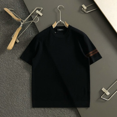 Zeg*尺码M-xxxl 属性 2026秋冬羊毛衫 成分 羊毛衫 工艺 以纯色百搭经典款袖口黑咖撞色提花为视觉主调,休闲 Zeg*尺码M-xxxl 属性 2026秋冬羊毛衫 成分 羊毛衫 工艺 以纯色百搭经典款袖口黑咖撞色提花为视觉主调,休闲