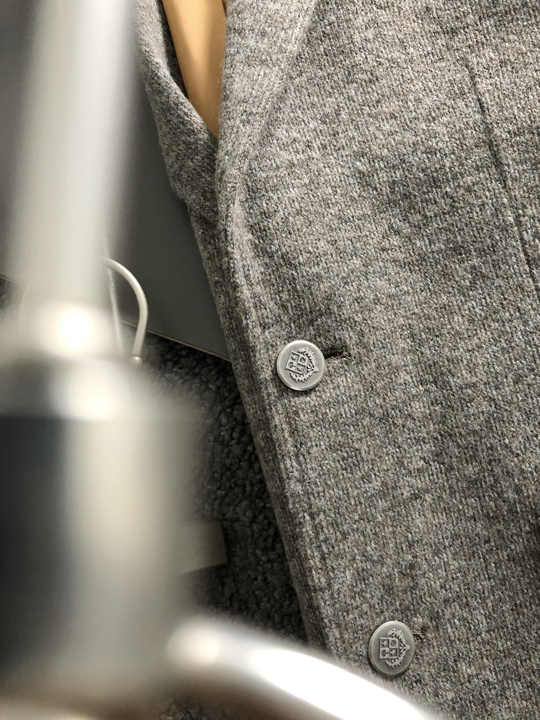 Loro Piana*尺码M-xxxl 属性 2026秋冬西装 成分 花纱针织外套 工艺 以花纱针织内里黄色里布搭配原版 Loro Piana*尺码M-xxxl 属性 2026秋冬西装 成分 花纱针织外套 工艺 以花纱针织内里黄色里布搭配原版