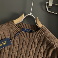 Polo*尺码S-XXl 属性 2026秋冬羊毛衫 成分 羊毛衫 复古绞花针织毛衣,将经典学院风与轻奢质感融合。灰调蓝灰 Polo*尺码S-XXl 属性 2026秋冬羊毛衫 成分 羊毛衫 复古绞花针织毛衣,将经典学院风与轻奢质感融合。灰调蓝灰