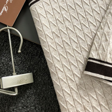 Loro Piana*尺码M-xxxl 属性 2026秋冬针织衫 成分 绵羊毛混纺 老钱风轻奢男士短袖针织T恤,柔和米杏 Loro Piana*尺码M-xxxl 属性 2026秋冬针织衫 成分 绵羊毛混纺 老钱风轻奢男士短袖针织T恤,柔和米杏