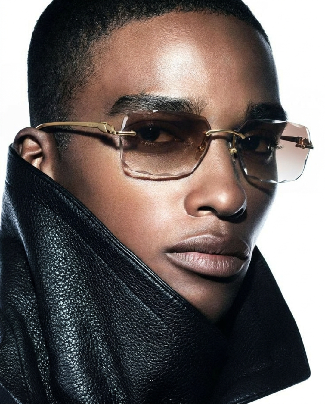Cartier CARTIER photochromic 563591 以利落无框切边轮廓打破传统边界