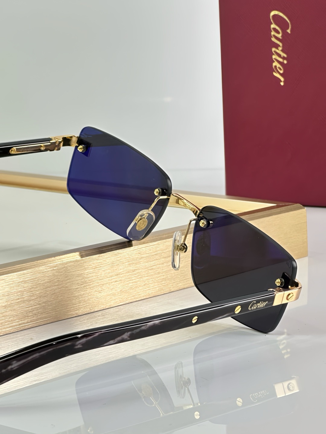 Cartier Cartie*