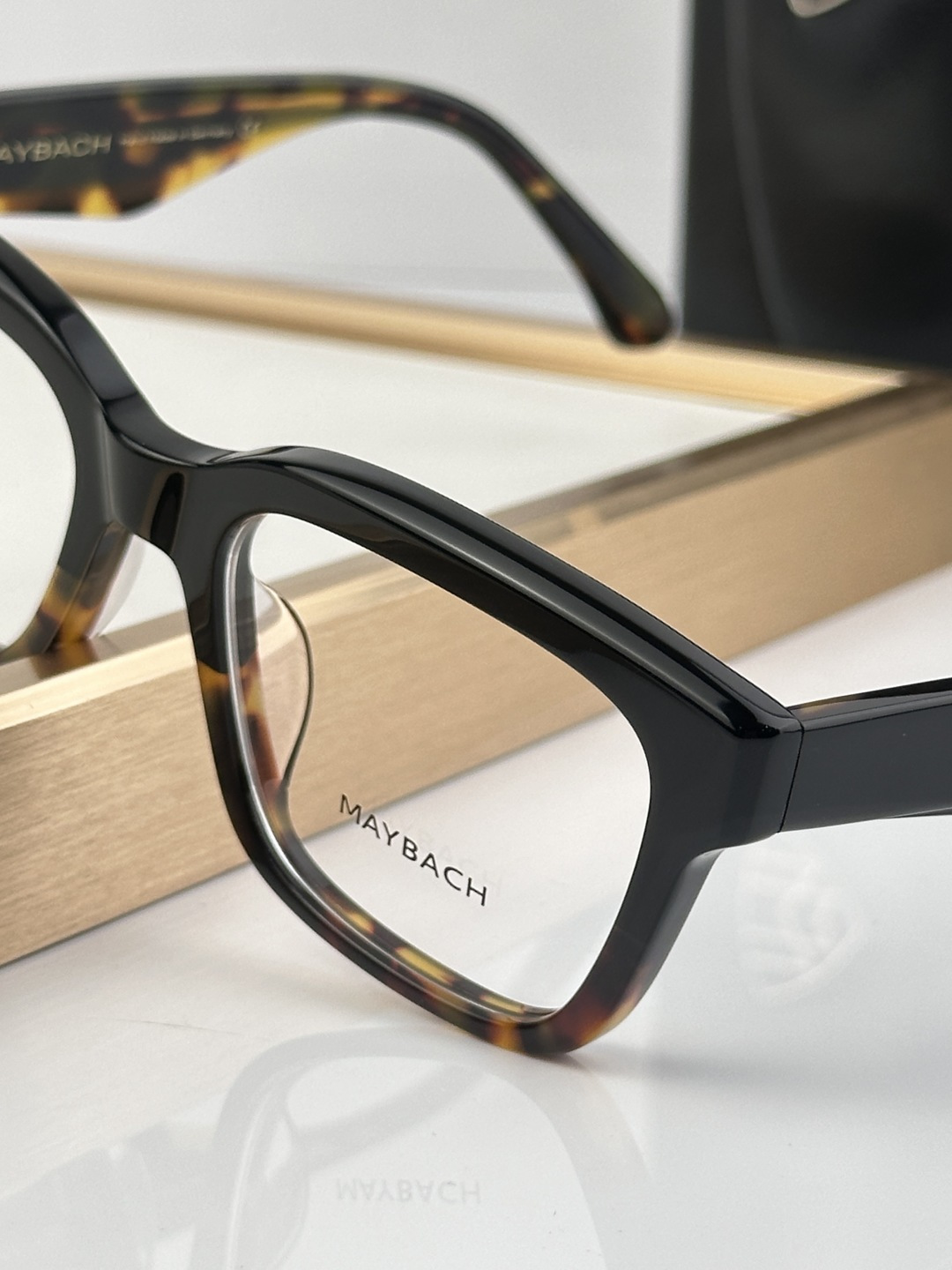 Designer Sunglasses Chairmani