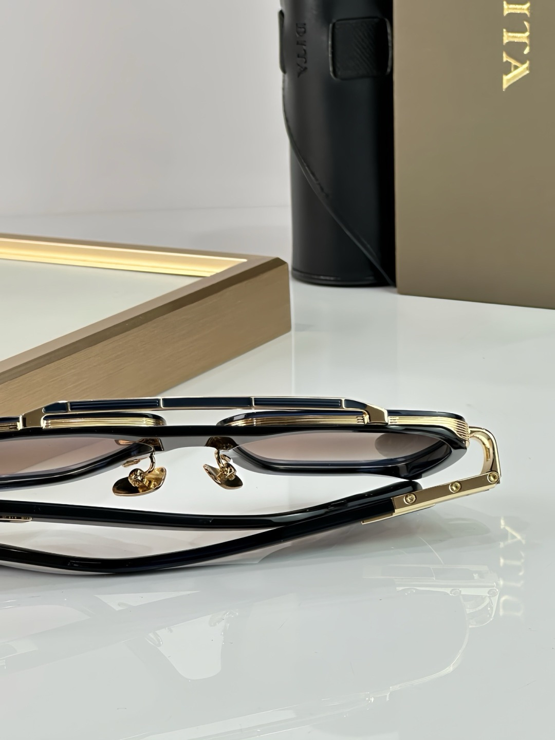 DITA Sunglasses DTS403