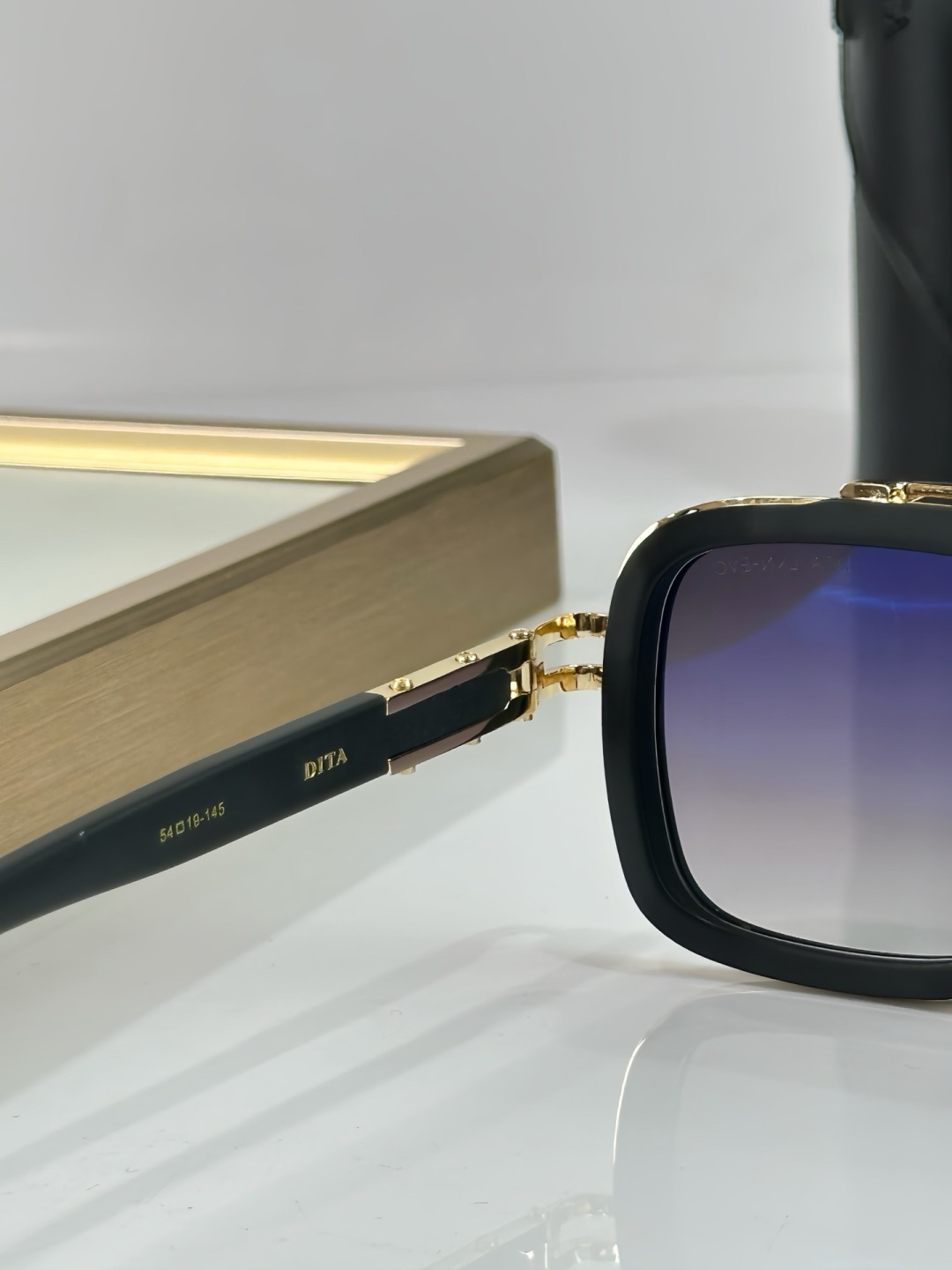DITA Sunglasses DTS403