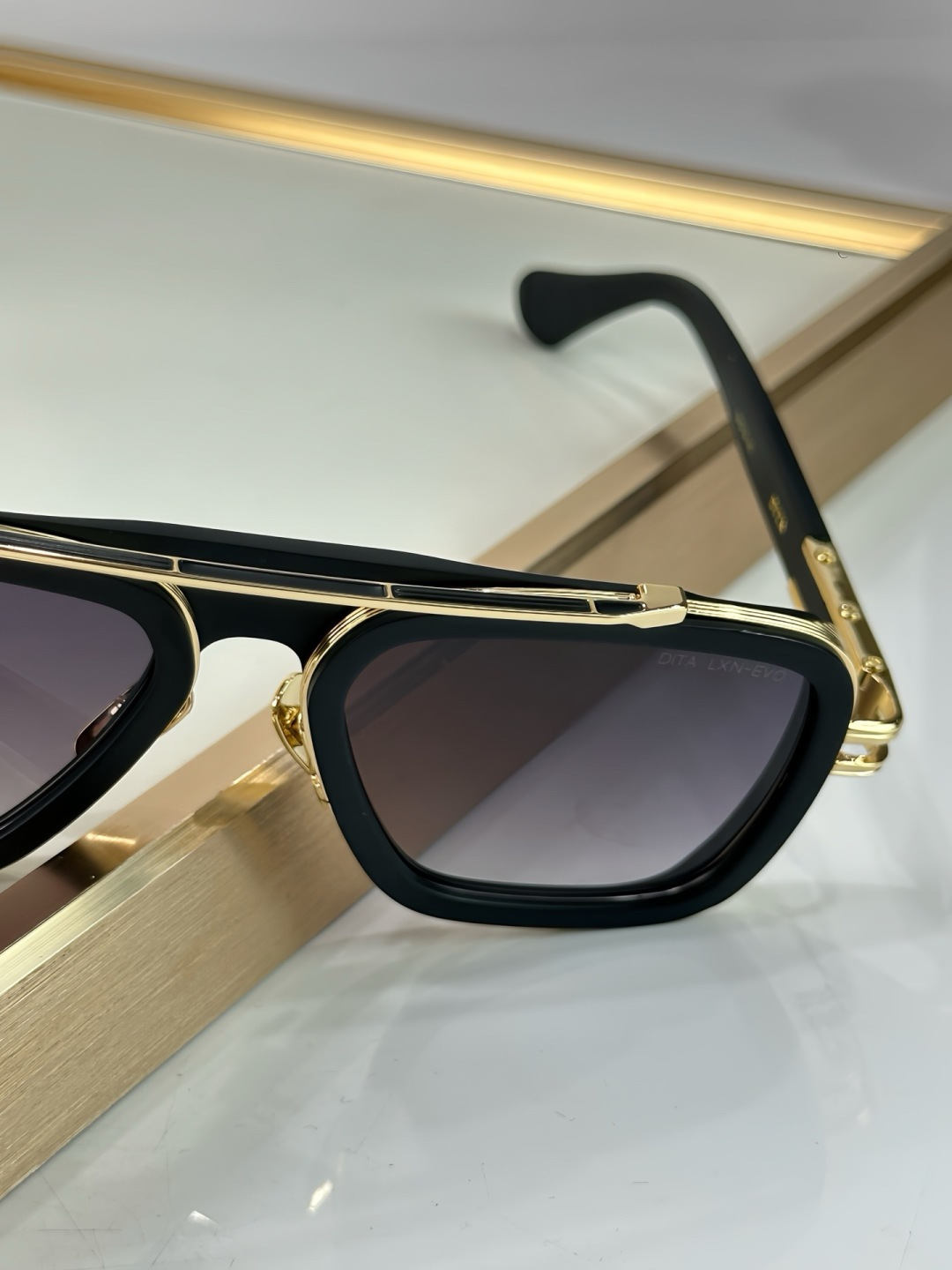 DITA Sunglasses DTS403