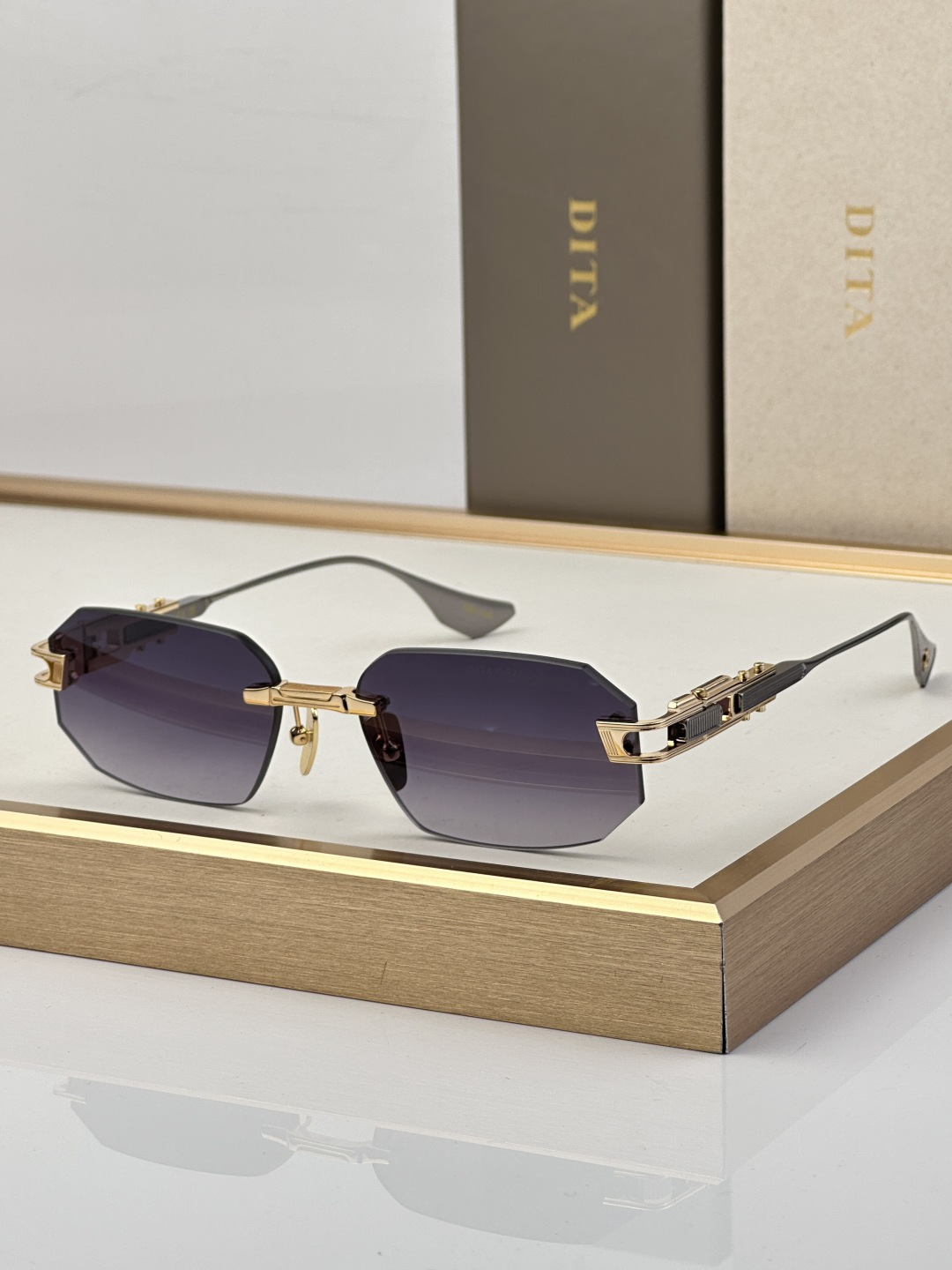 DITA Sunglasses ern