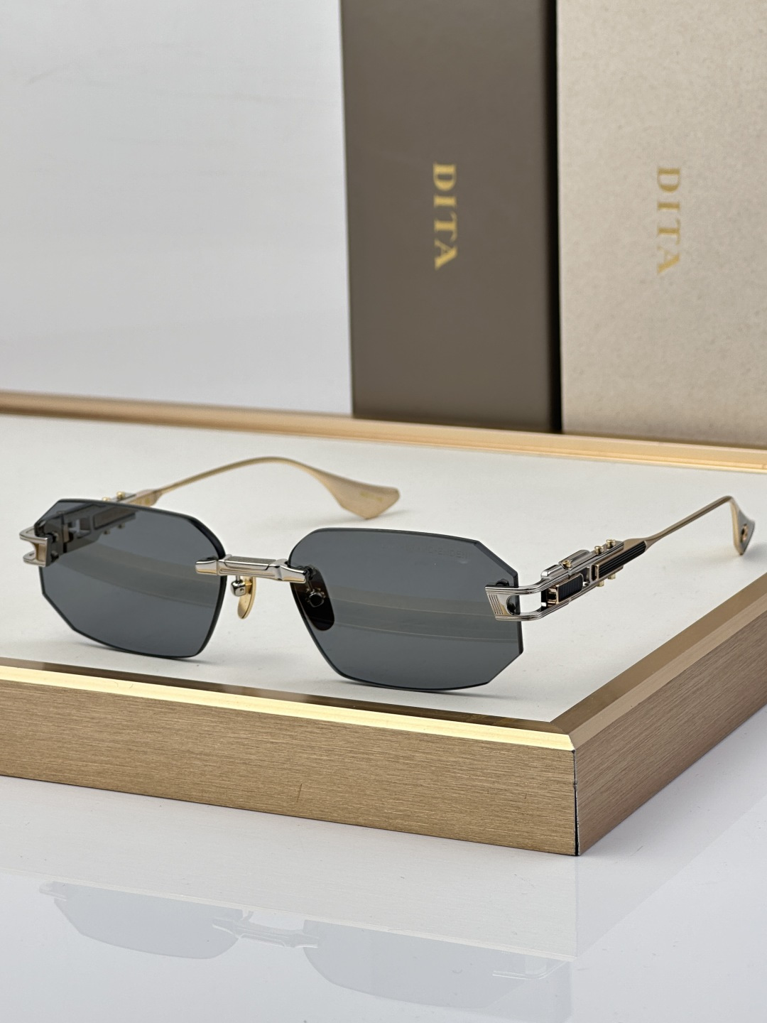 DITA Sunglasses ern