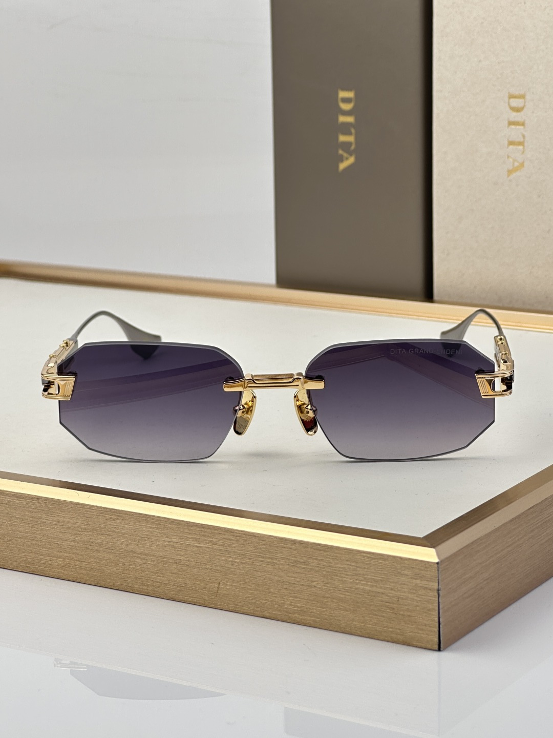 DITA Sunglasses ern