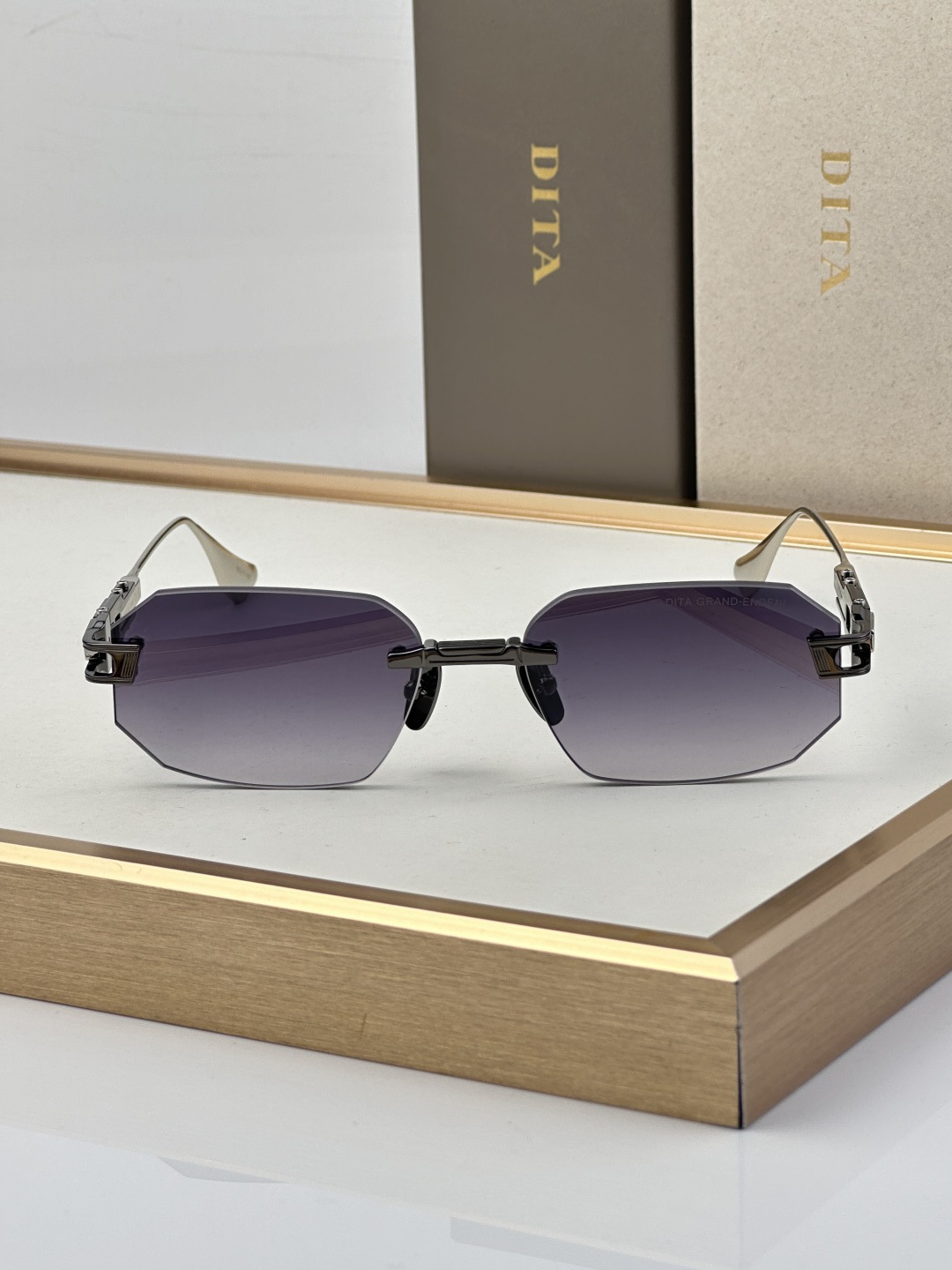 DITA Sunglasses ern