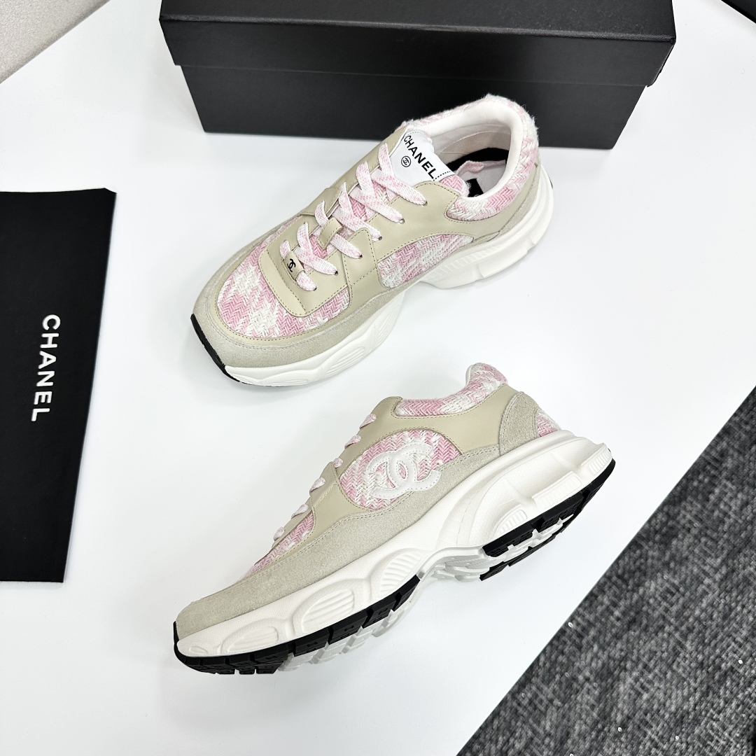 Chanel Women's Multicolor Leather & Fabric CC Logo Chunky Sole Sneakers 2 cmp i1740162410103 2592 0 5
