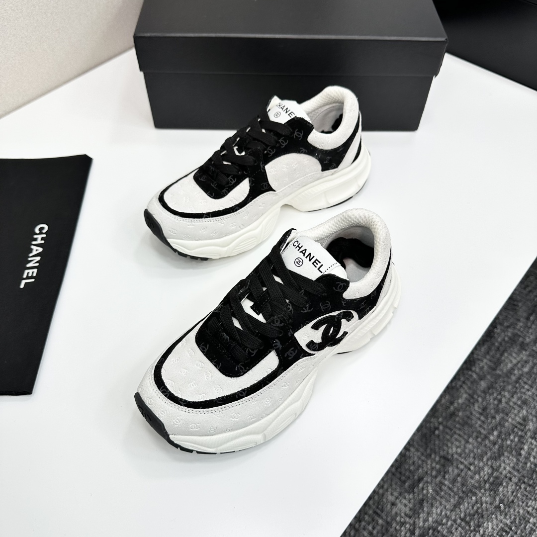Chanel Women's Sneakers White & Black Leather & Suede Lace-Up Sneakers 7 cmp i1740162440629 6031 0 4