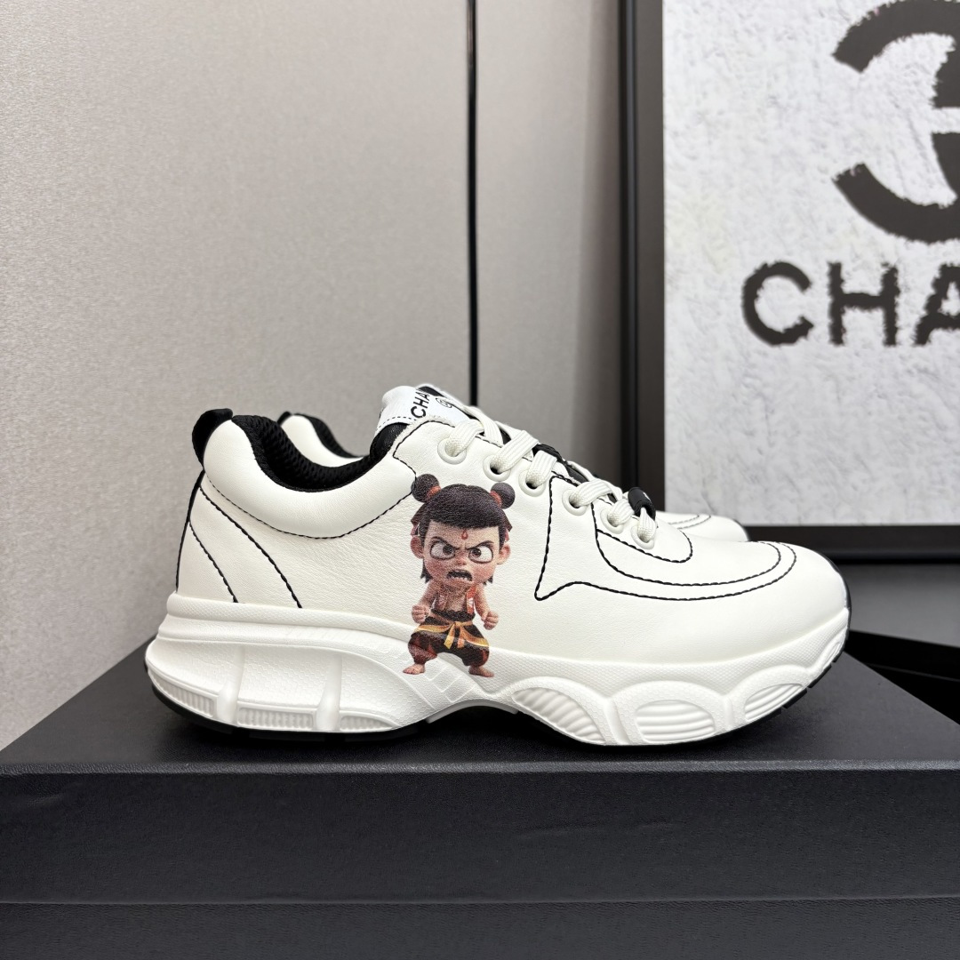 NO:227632,## Xiaoxiang Nezha graffiti dad shoes, ignite your trendy attitude!  **